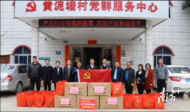穿针引线绣花功 办好帮扶关键事