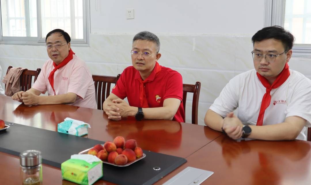 播种希望·梦想同行：长江保荐“六一”公益行